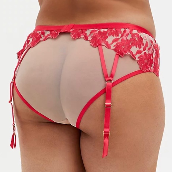 Torrid Women’s Raspberry Pink Embroidered Mesh Lace Bralette & Garter Size 1X - Picture 11 of 16